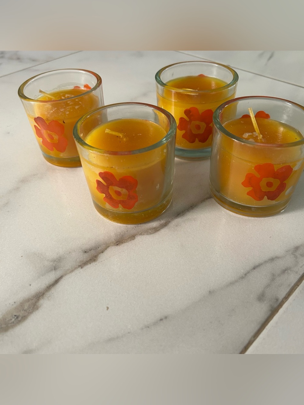 Set of 4 Yellow Flower Sweet Citrus Candles